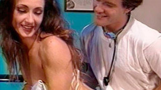 Brunette's Juicy Crack Gets Eaten And Beaten